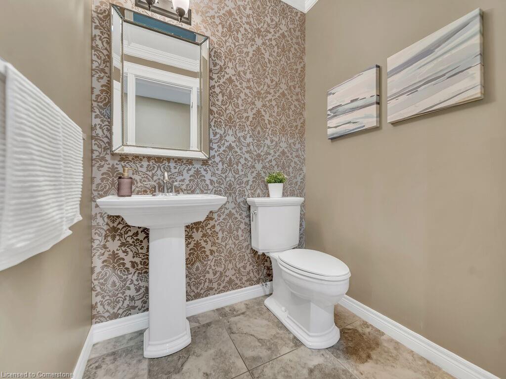 264 Evens Pond Crescent Property Photo 24