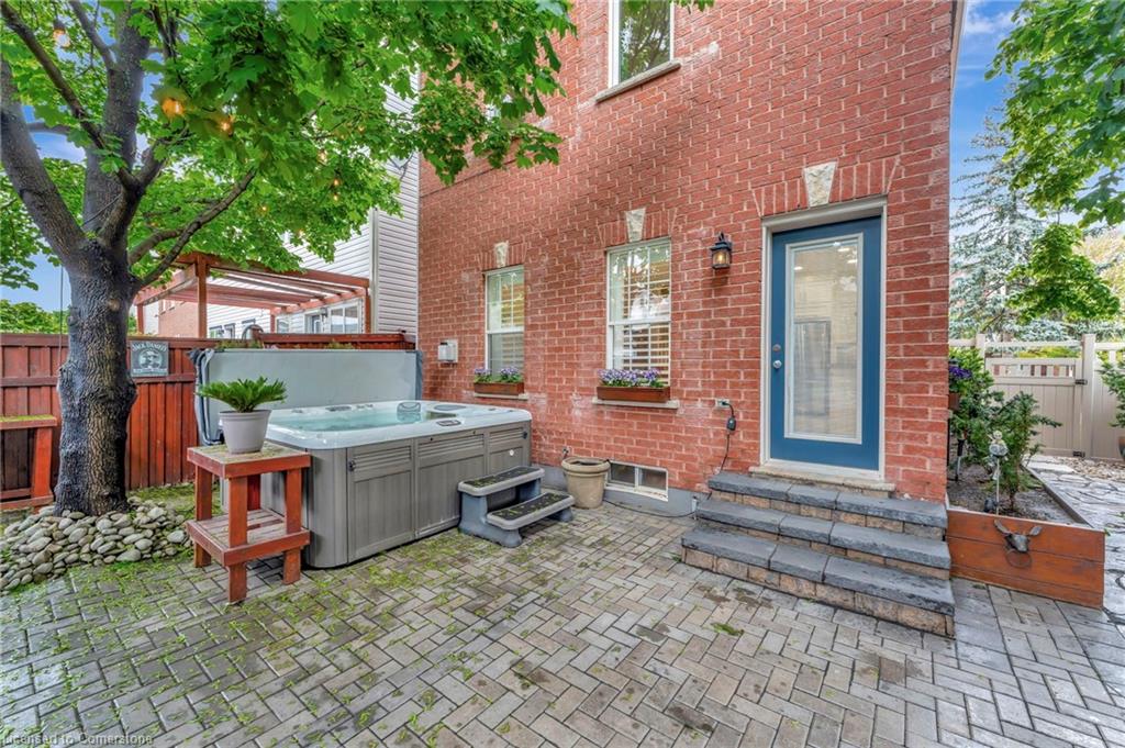 104 Georgian Drive Property Photo 34
