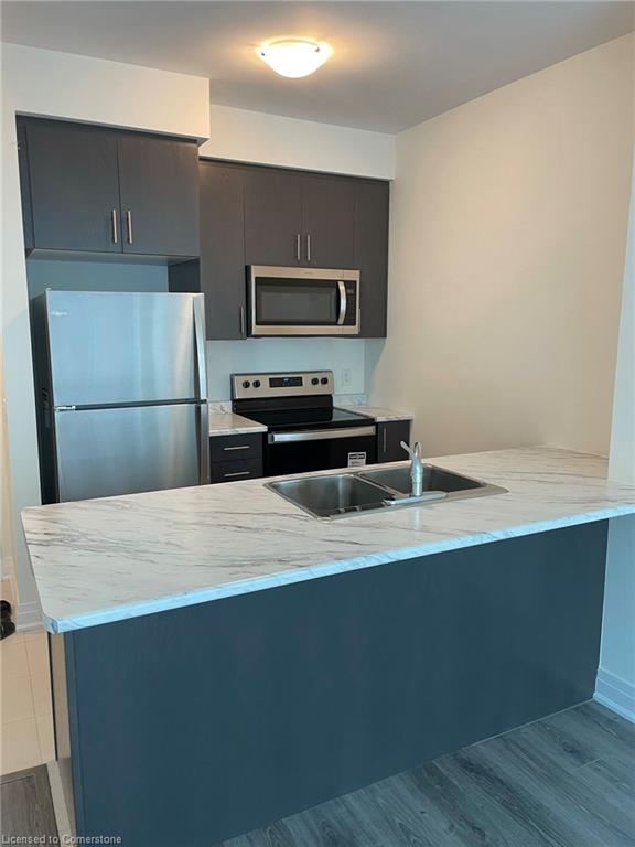 334-16 Concord Place Property Photo 1