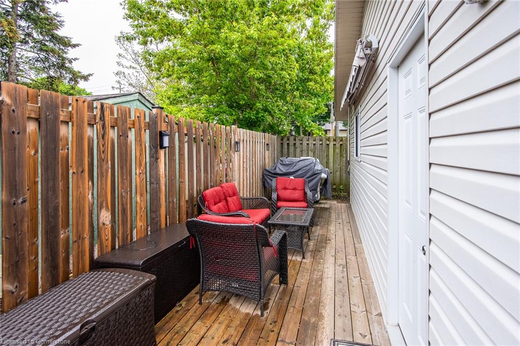 82 Carnaby Crescent Property Photo 11