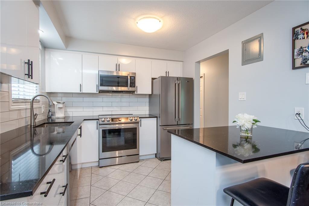 82 Carnaby Crescent Property Photo 23