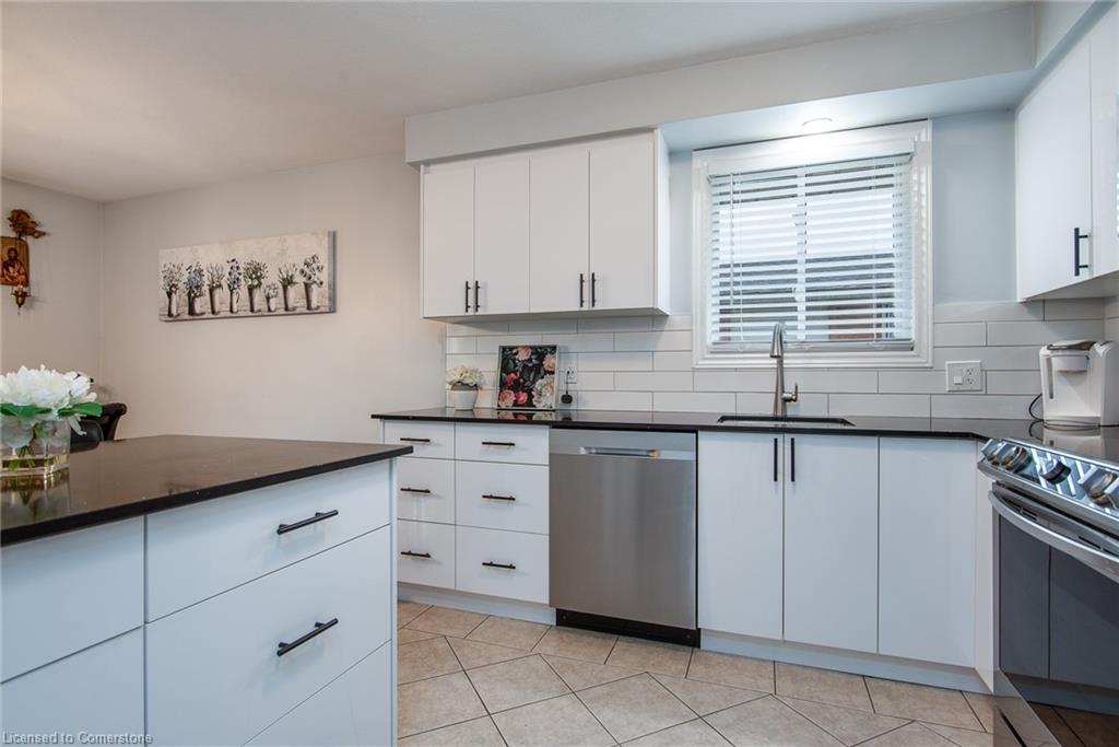 82 Carnaby Crescent Property Photo 26