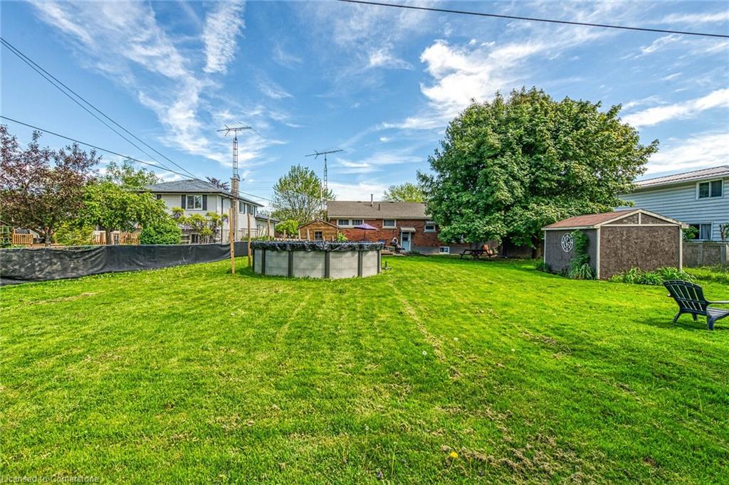 48 Alma Street S Property Photo 4