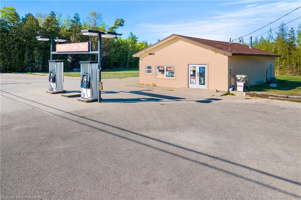 7384 Highway 6 Property Photo 7