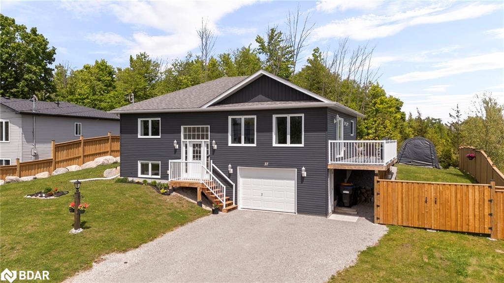 37 Easton Avenue Property Photo 1