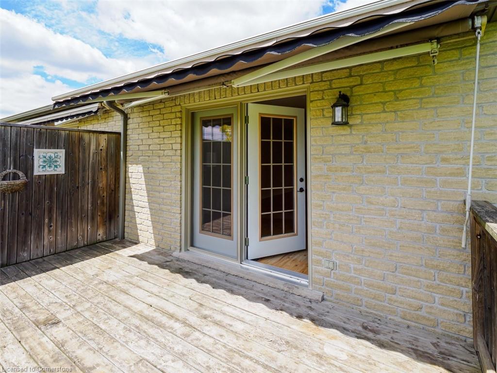 8-409 Queen Street S Property Photo 22