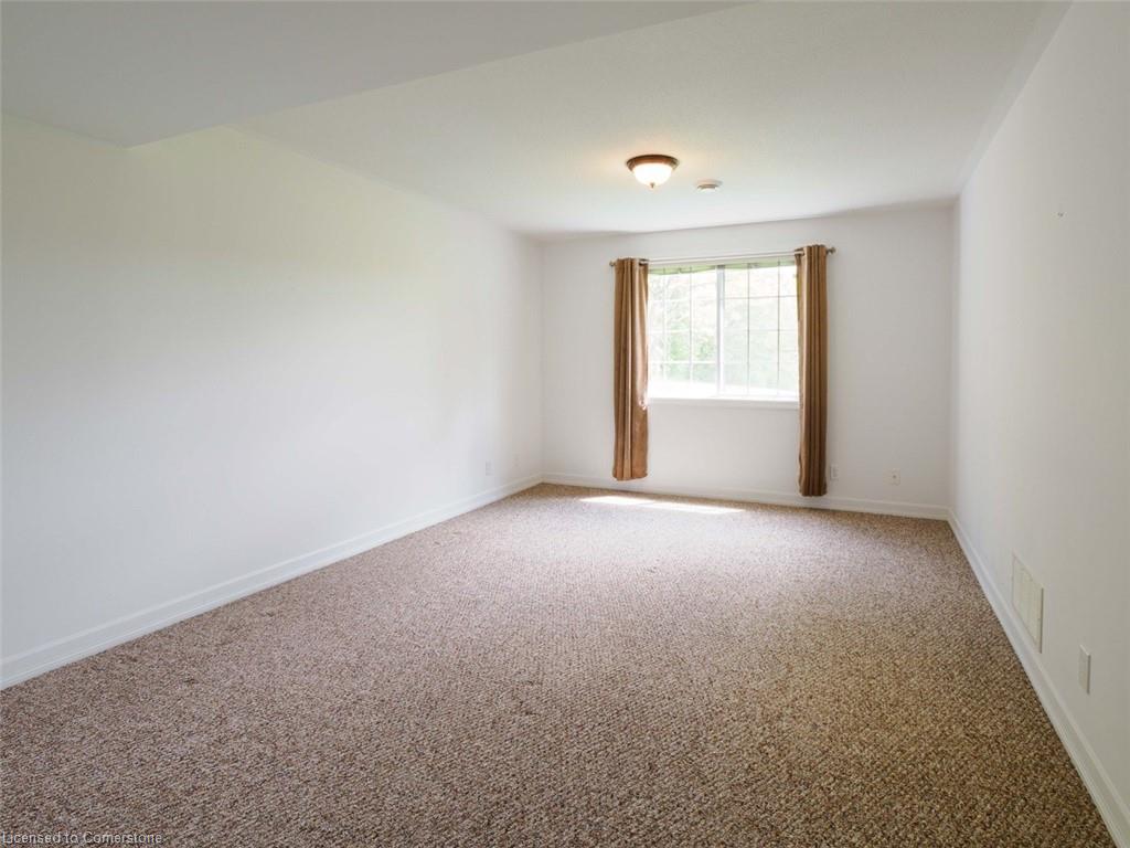 8-409 Queen Street S Property Photo 26