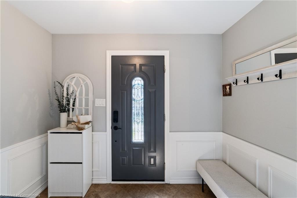 44-5475 Lakeshore Road Property Photo 3