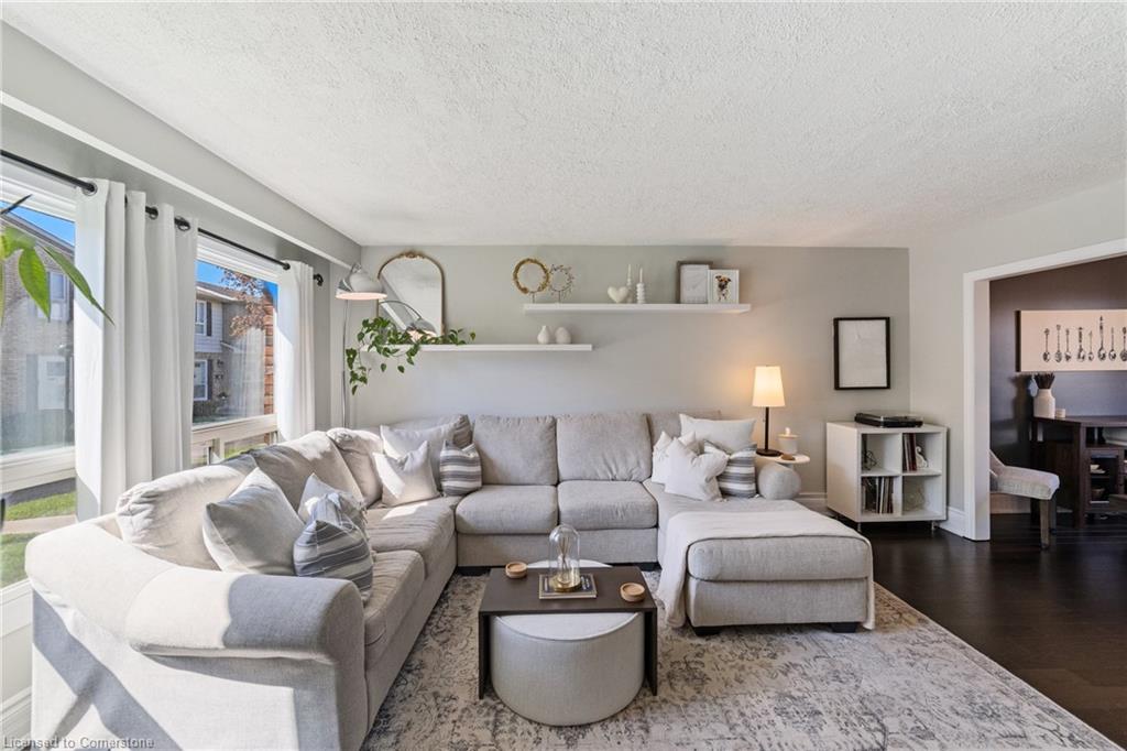 44-5475 Lakeshore Road Property Photo 4