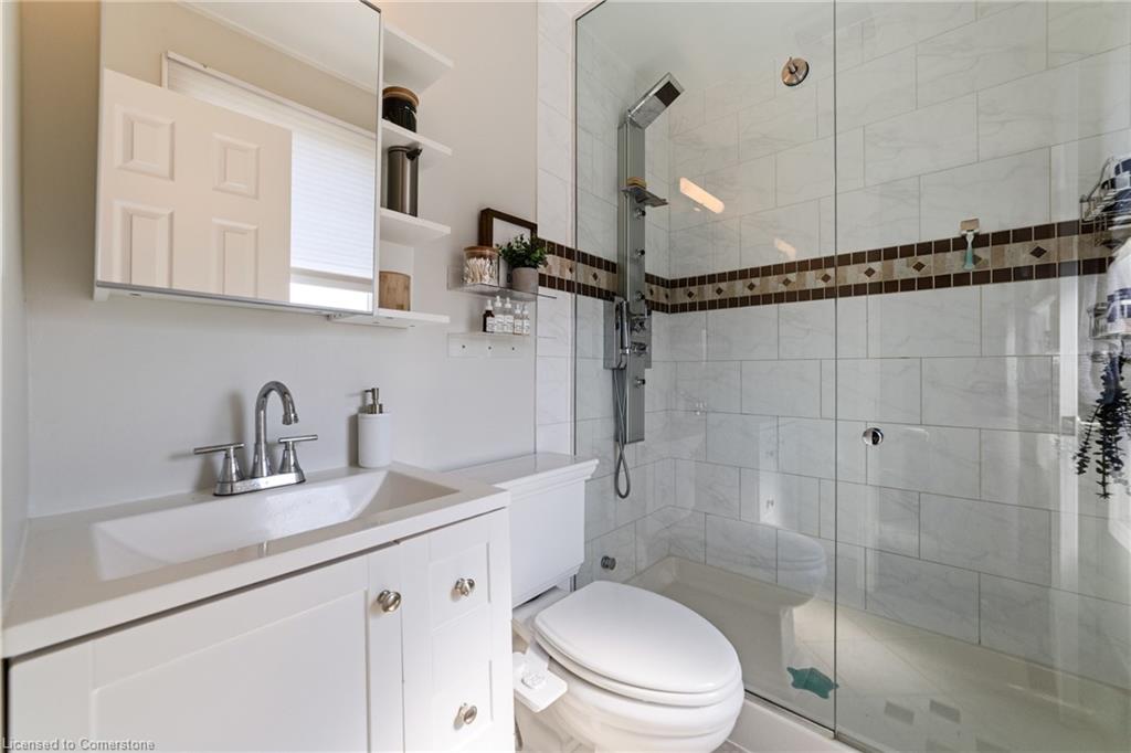 44-5475 Lakeshore Road Property Photo 17