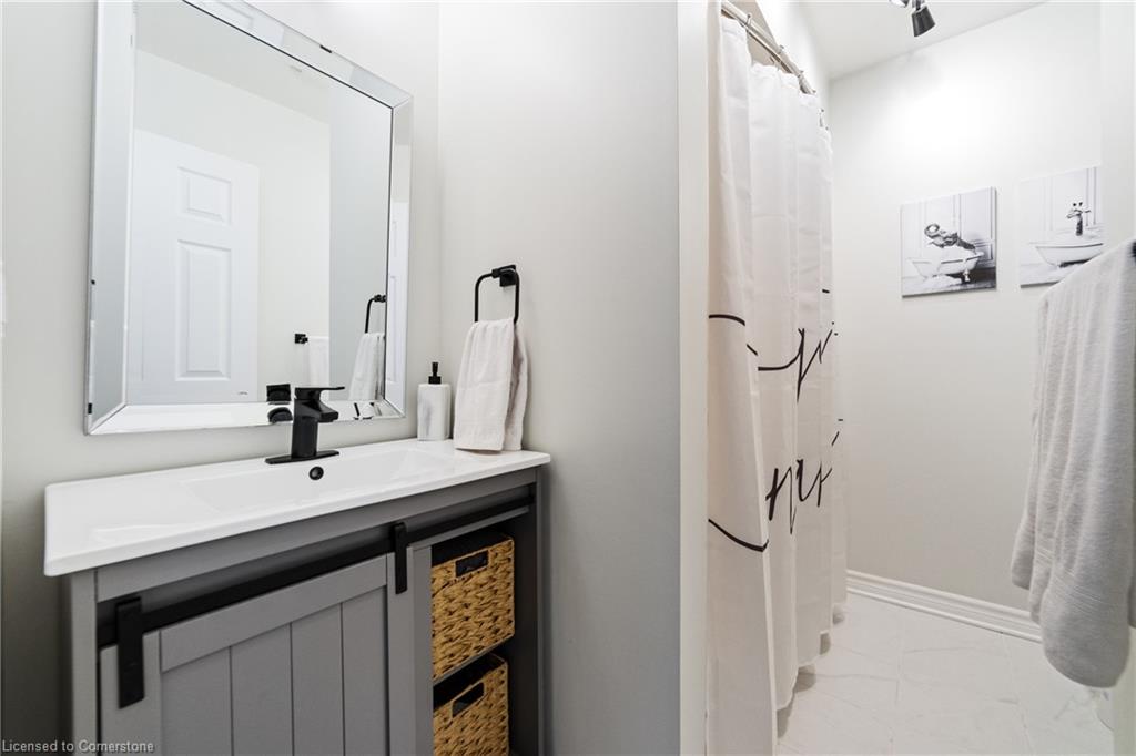 44-5475 Lakeshore Road Property Photo 21