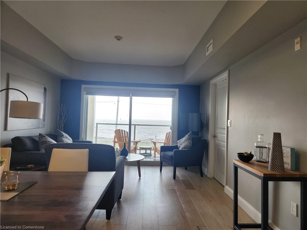 207-12 Erie Boulevard Property Photo 7
