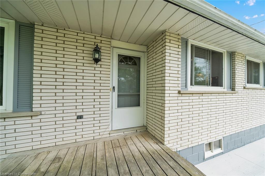 7120 Rainham Road Property Photo 11