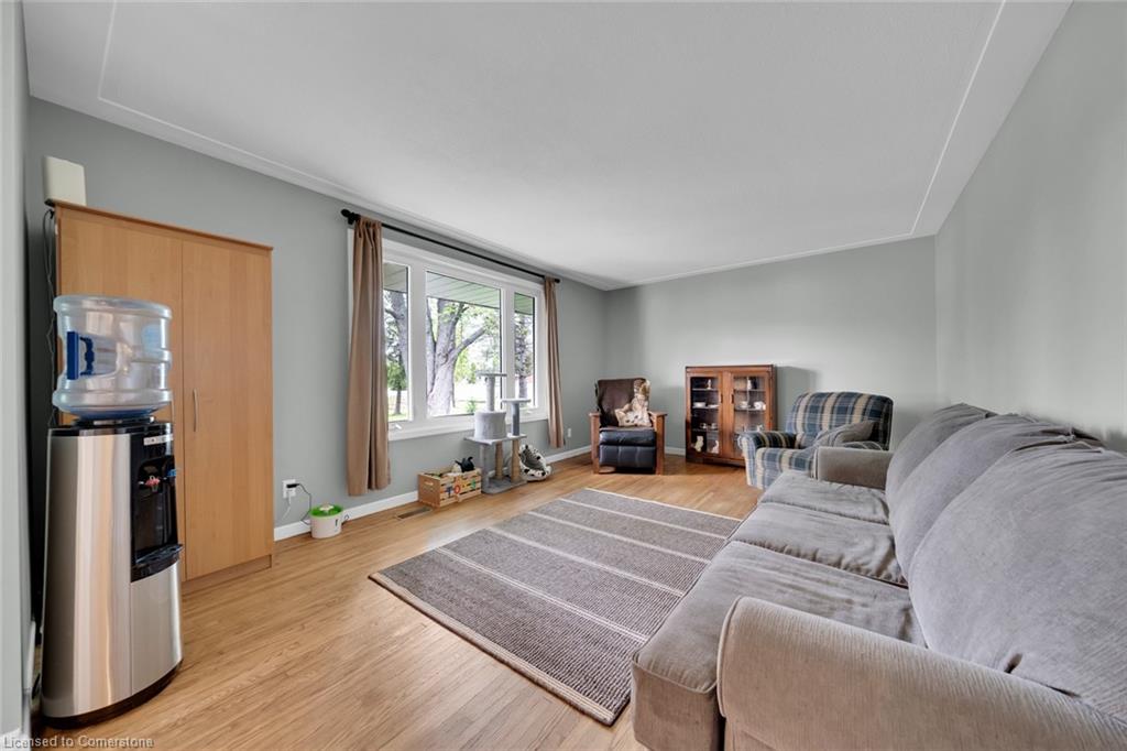 7120 Rainham Road Property Photo 13