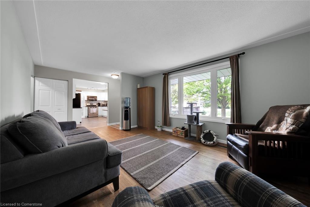 7120 Rainham Road Property Photo 15