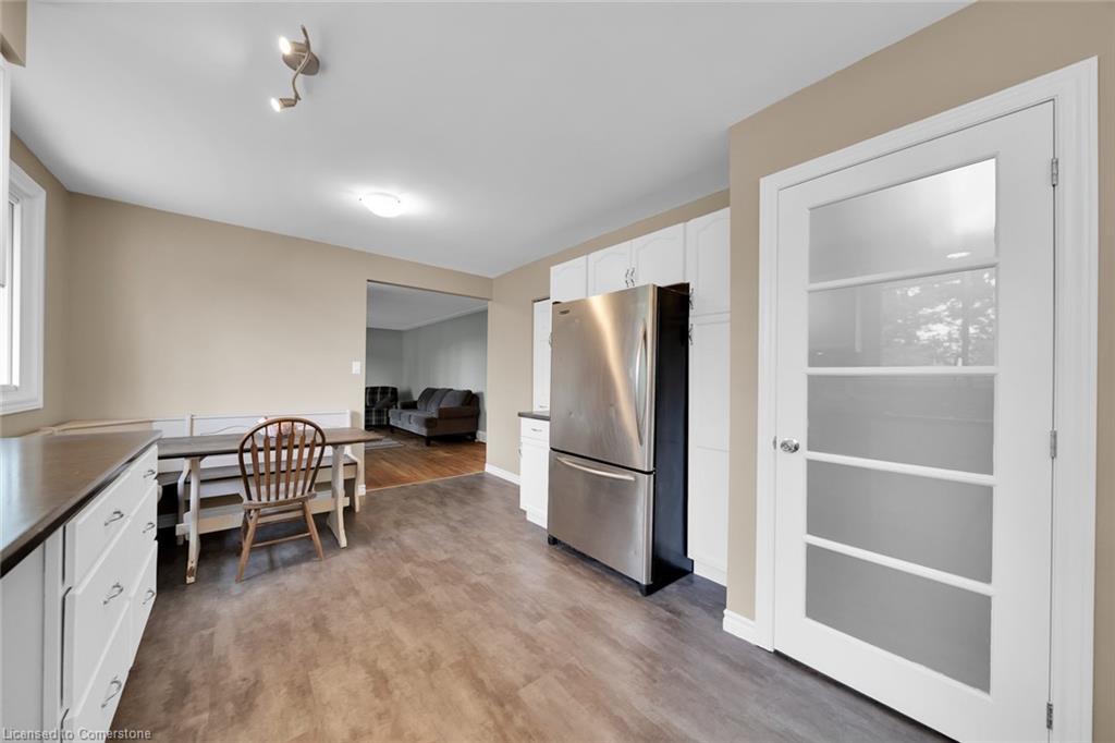 7120 Rainham Road Property Photo 28