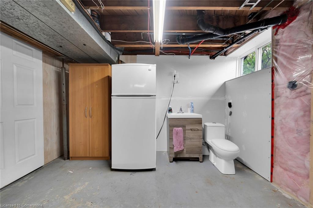 7120 Rainham Road Property Photo 33