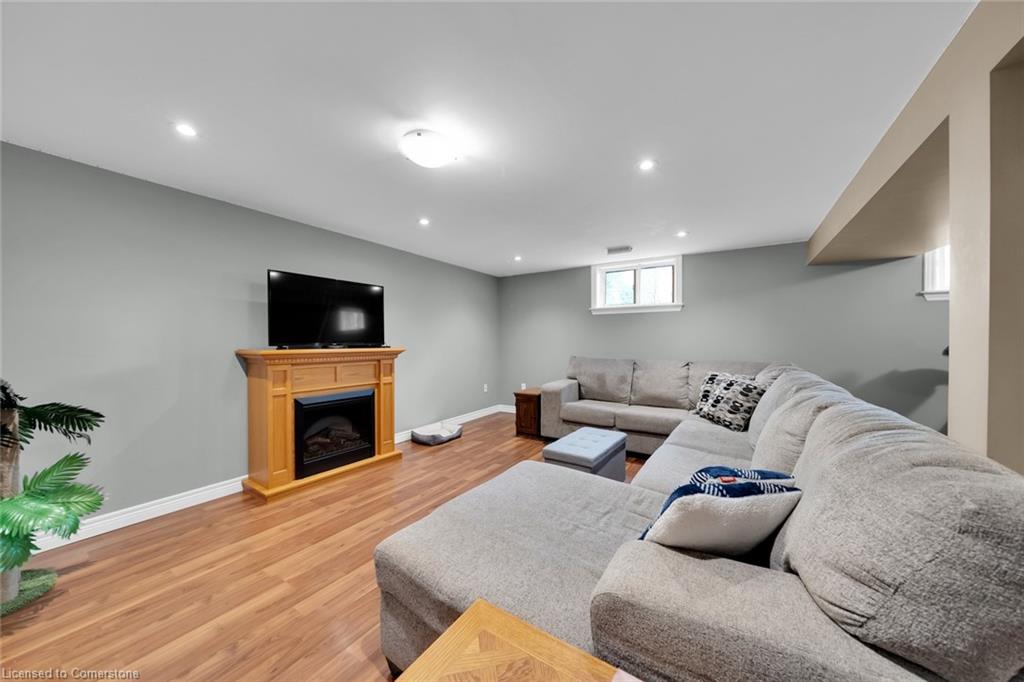 7120 Rainham Road Property Photo 37