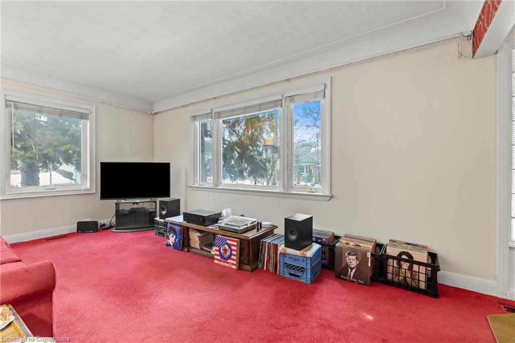 292 Glenholme Avenue Property Photo 9