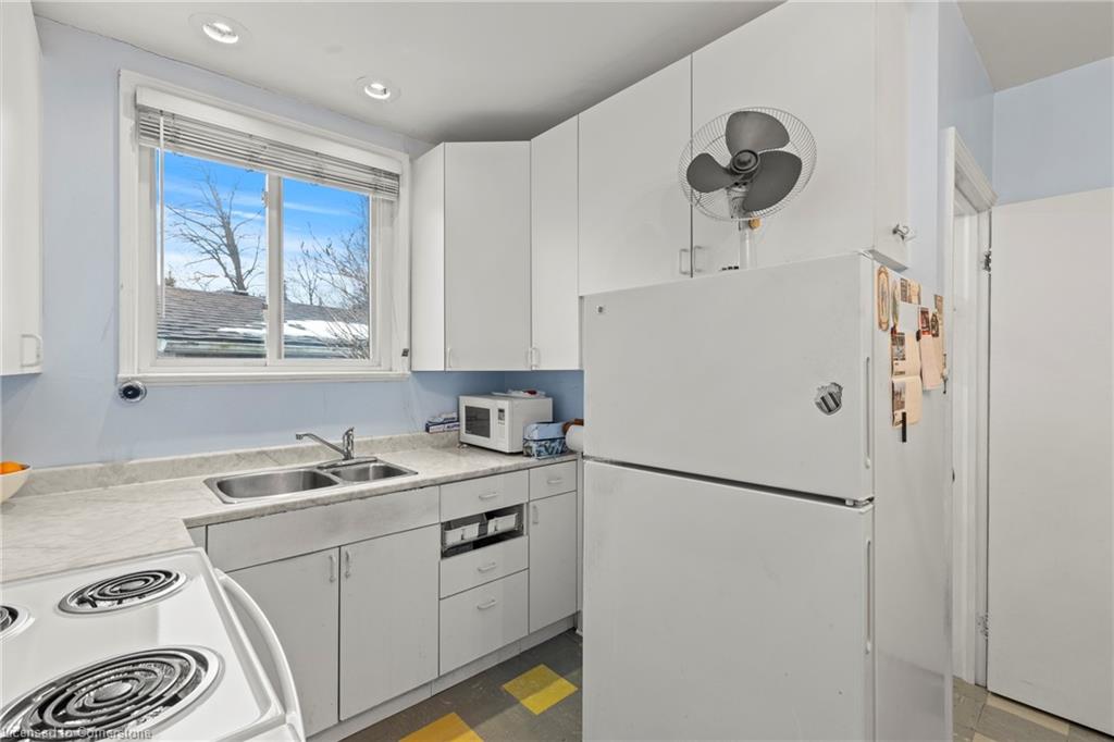 292 Glenholme Avenue Property Photo 15