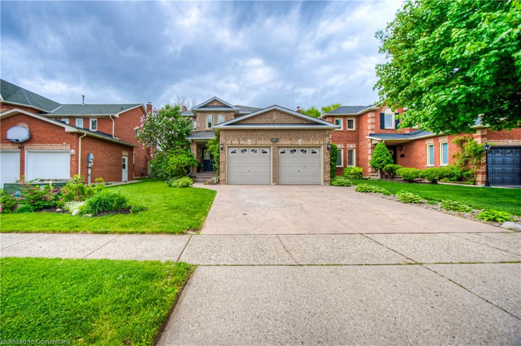465 Burnett Avenue Property Photo 4