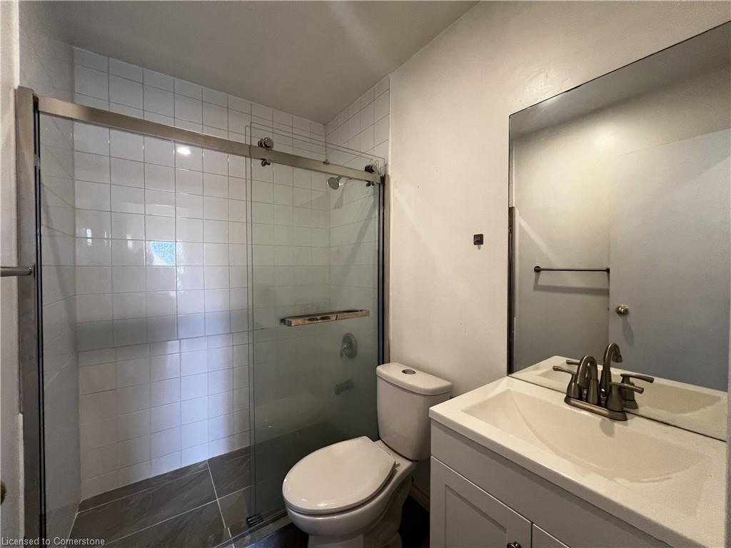 11-102 Greensides Avenue Property Photo 7
