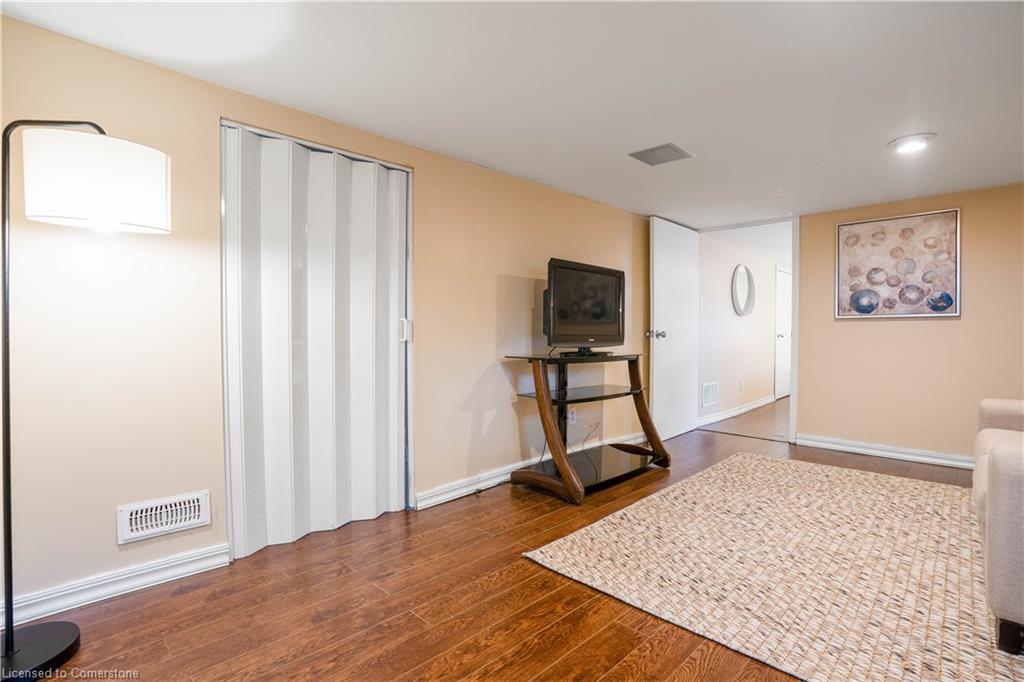 197 Fennell Avenue E Property Photo 28