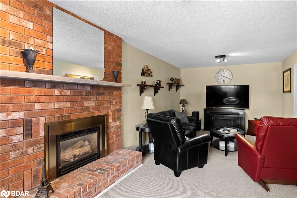 292 Leacock Drive Property Photo 30