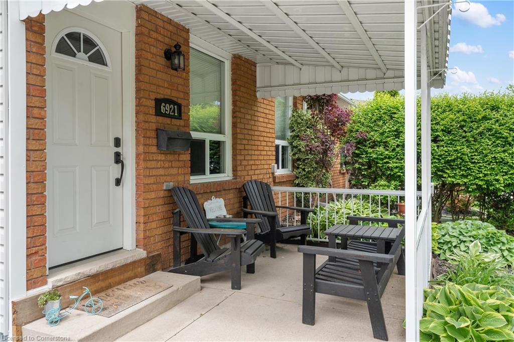 6921 Waters Avenue Property Photo 2