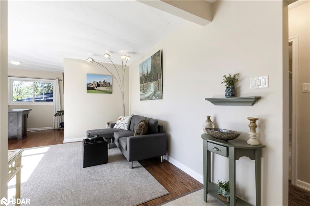 90 Johnson Street Property Photo 4