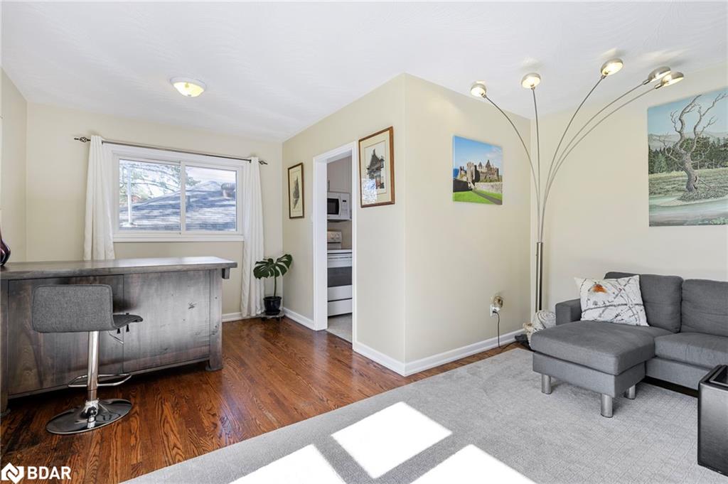 90 Johnson Street Property Photo 8