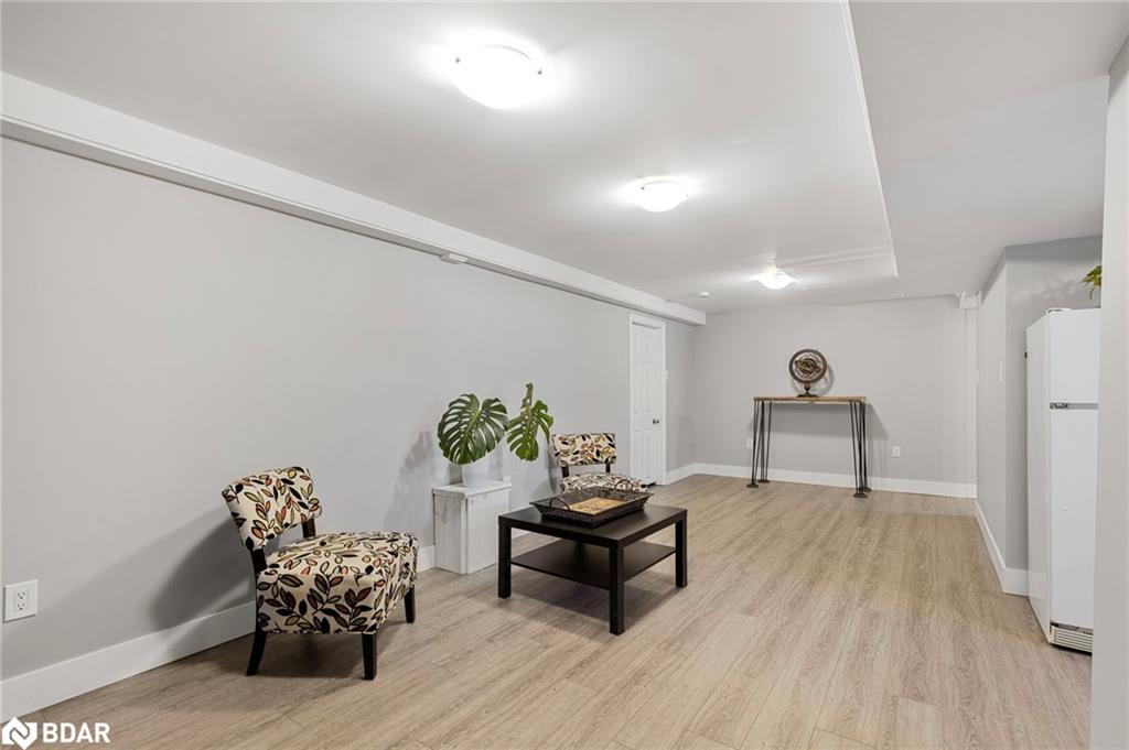 90 Johnson Street Property Photo 28