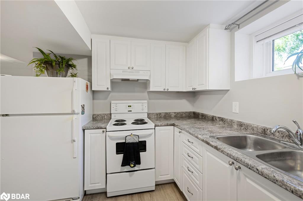 90 Johnson Street Property Photo 30