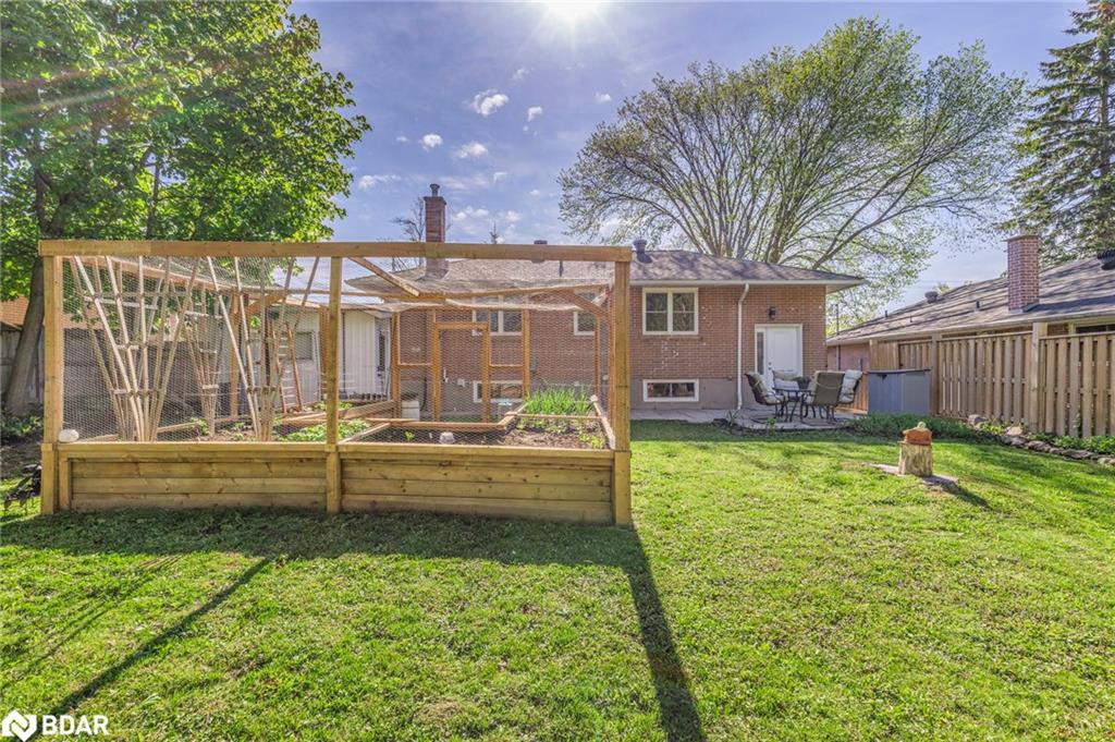 90 Johnson Street Property Photo 37