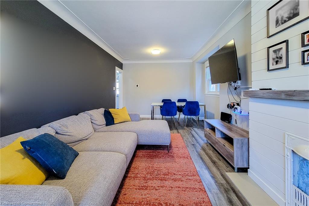 20 Connaught Avenue N Property Photo 15