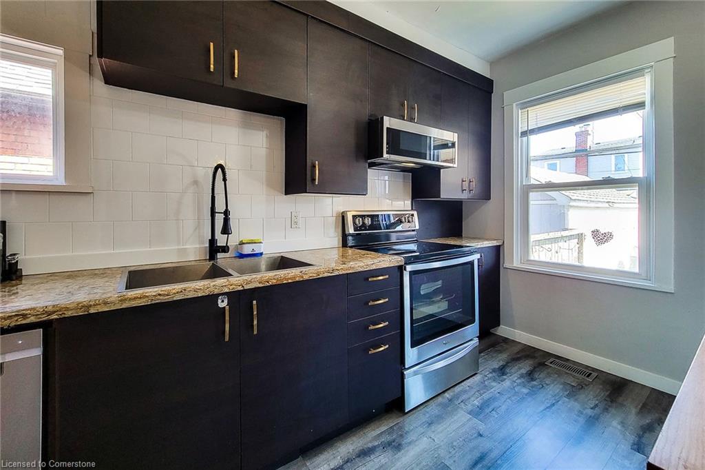 20 Connaught Avenue N Property Photo 26