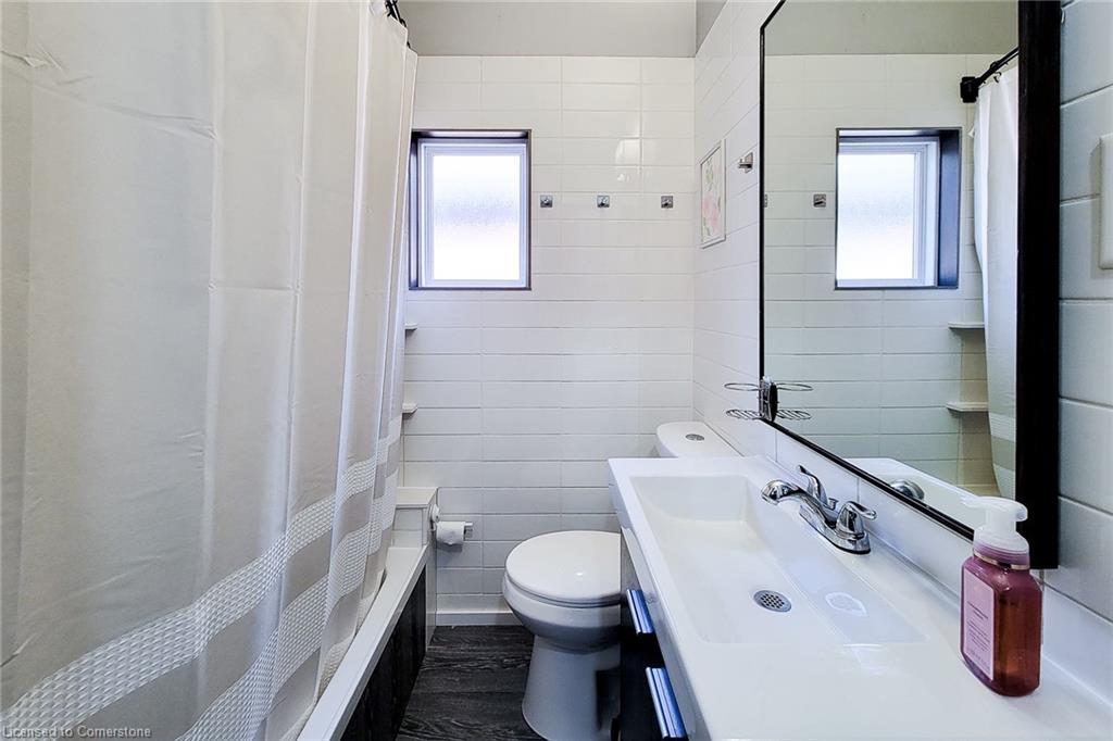 20 Connaught Avenue N Property Photo 34