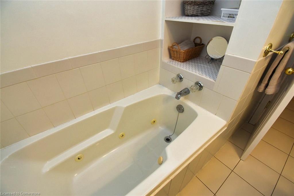 9 Carene Avenue Property Photo 15