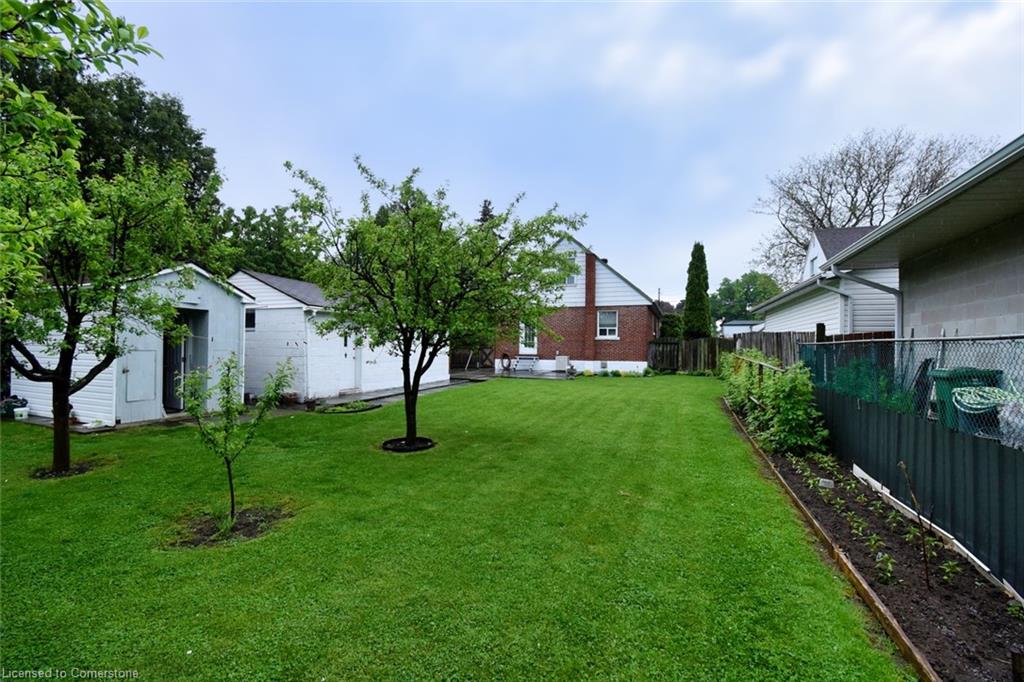 9 Carene Avenue Property Photo 24
