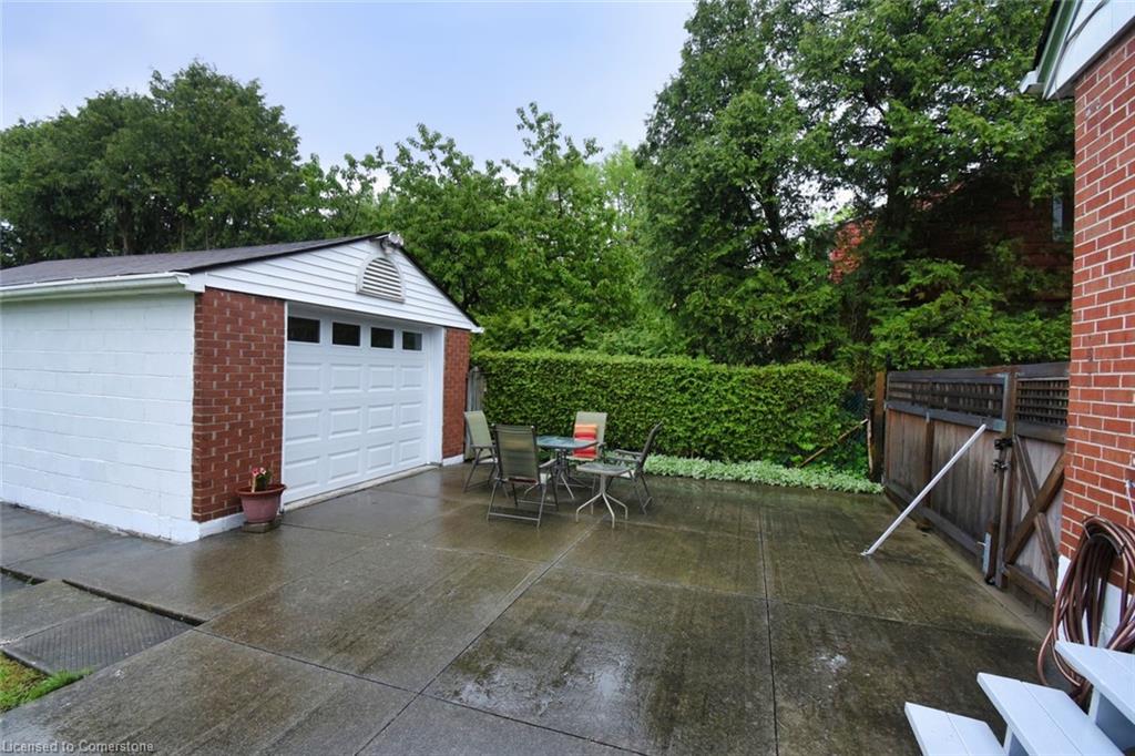 9 Carene Avenue Property Photo 25