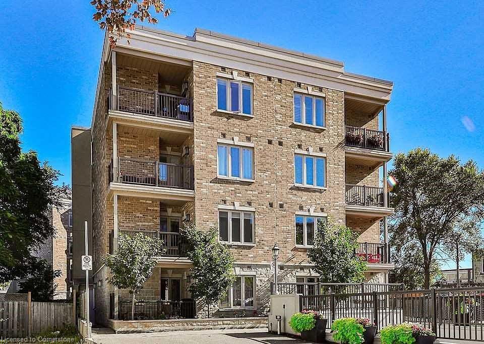 401-70 Stewart Street Property Photo 1