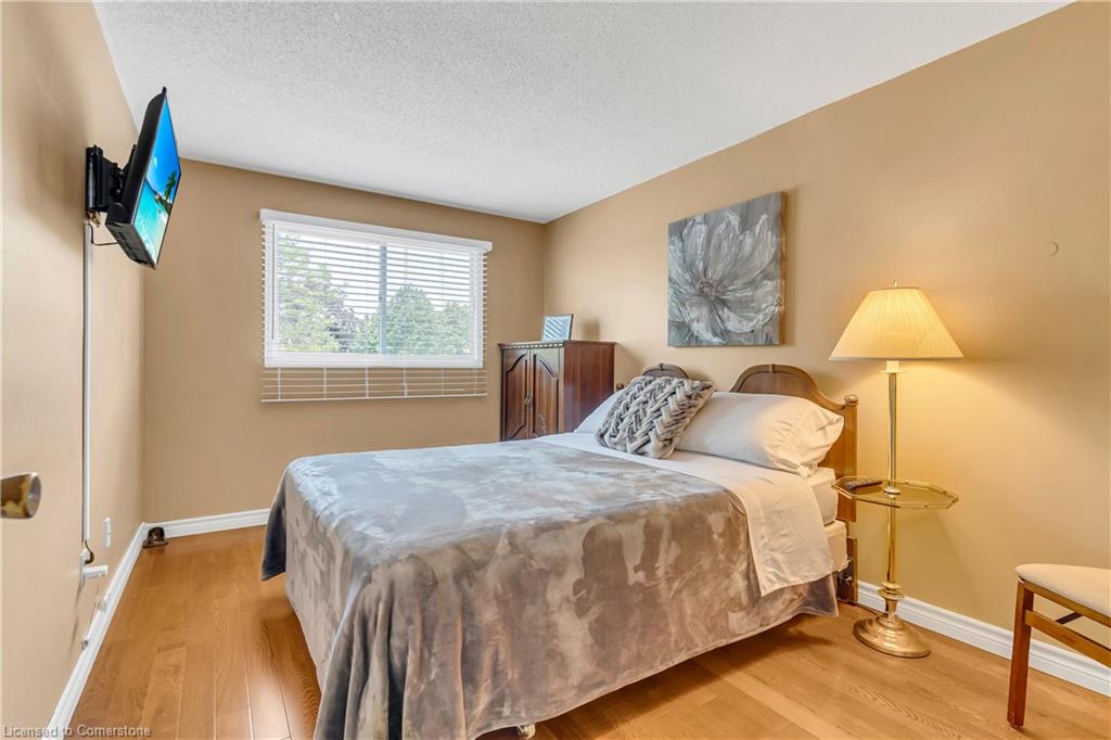 137 Oneida Place Property Photo 22