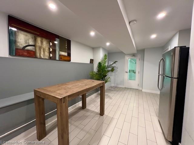 A-59 John Street S Property Photo 14