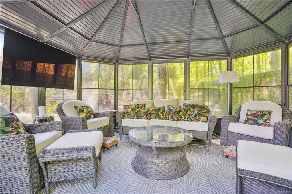 1662 Roundleaf Court Property Photo 41