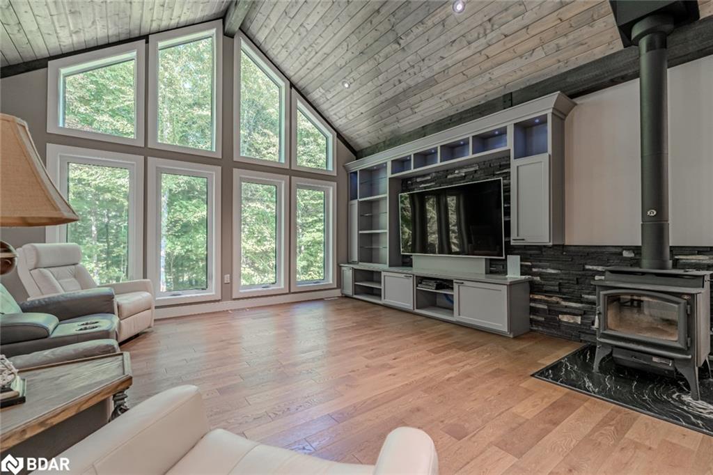 4571 Aspdin Road Property Photo 10