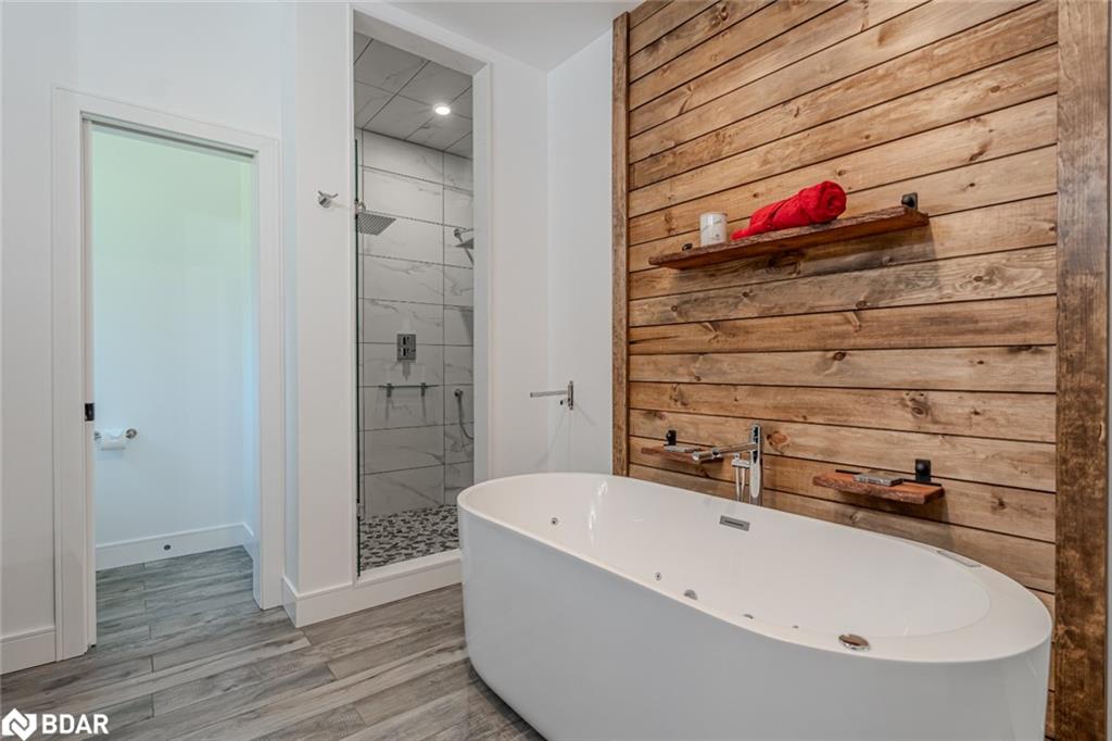 4571 Aspdin Road Property Photo 13