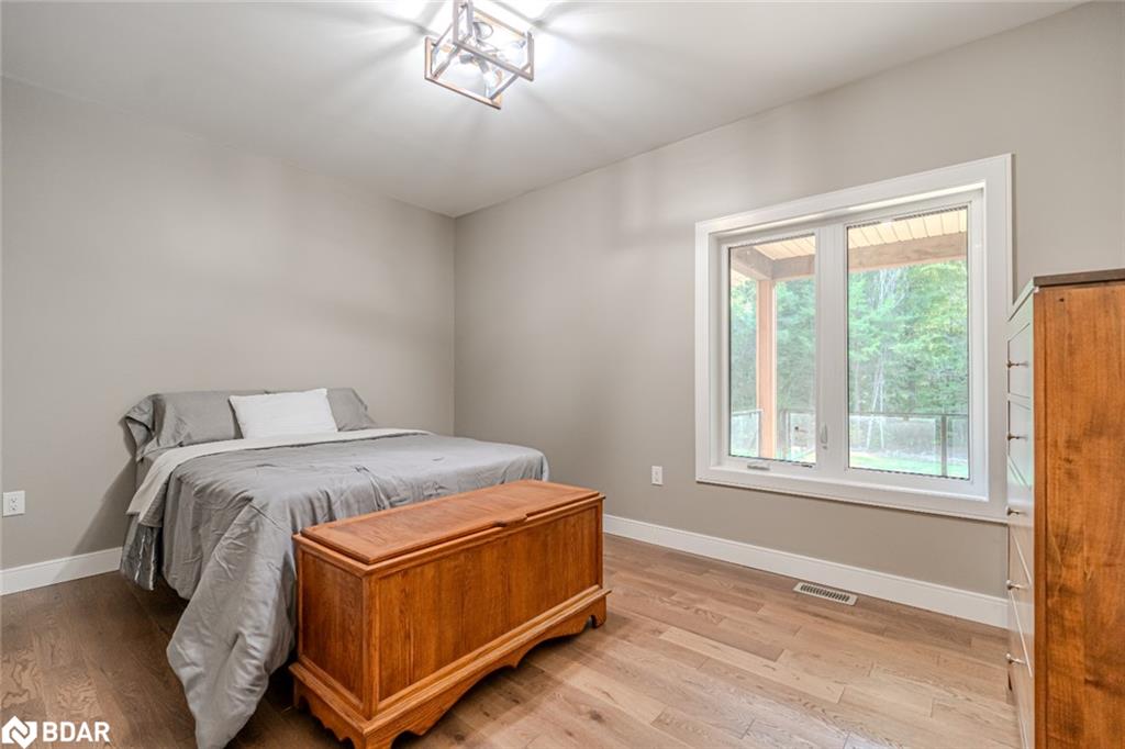 4571 Aspdin Road Property Photo 14