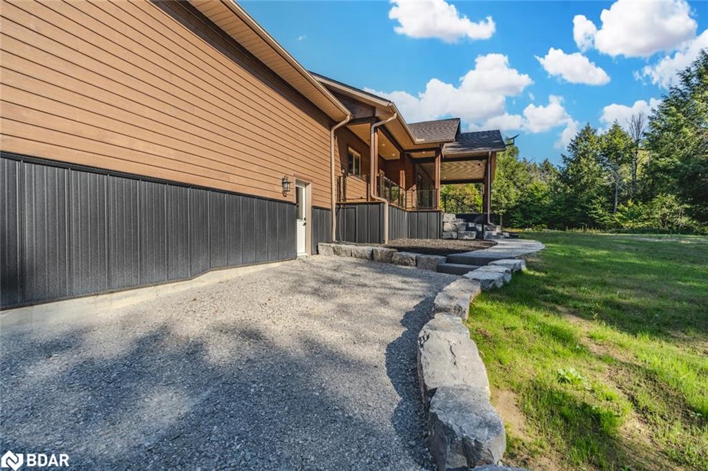 4571 Aspdin Road Property Photo 21