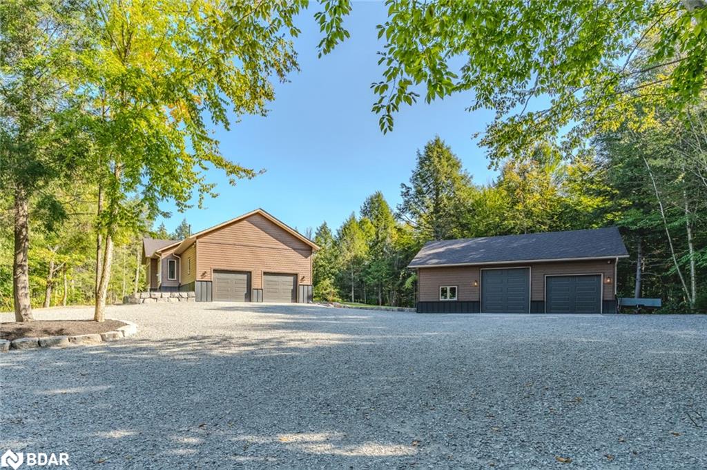 4571 Aspdin Road Property Photo 22
