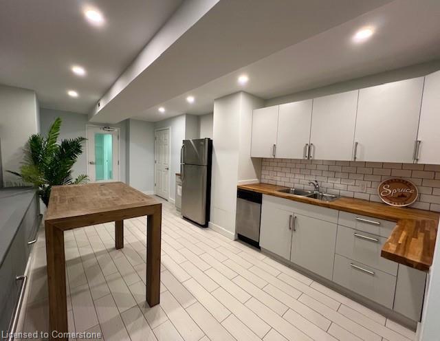 D-59 John Street S Property Photo 12